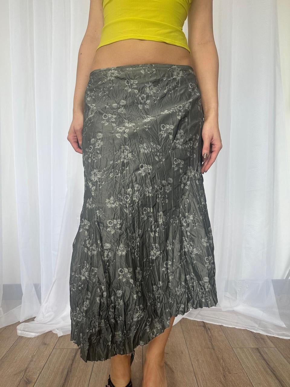 Y2K Embroidered Low Rise Skirt
