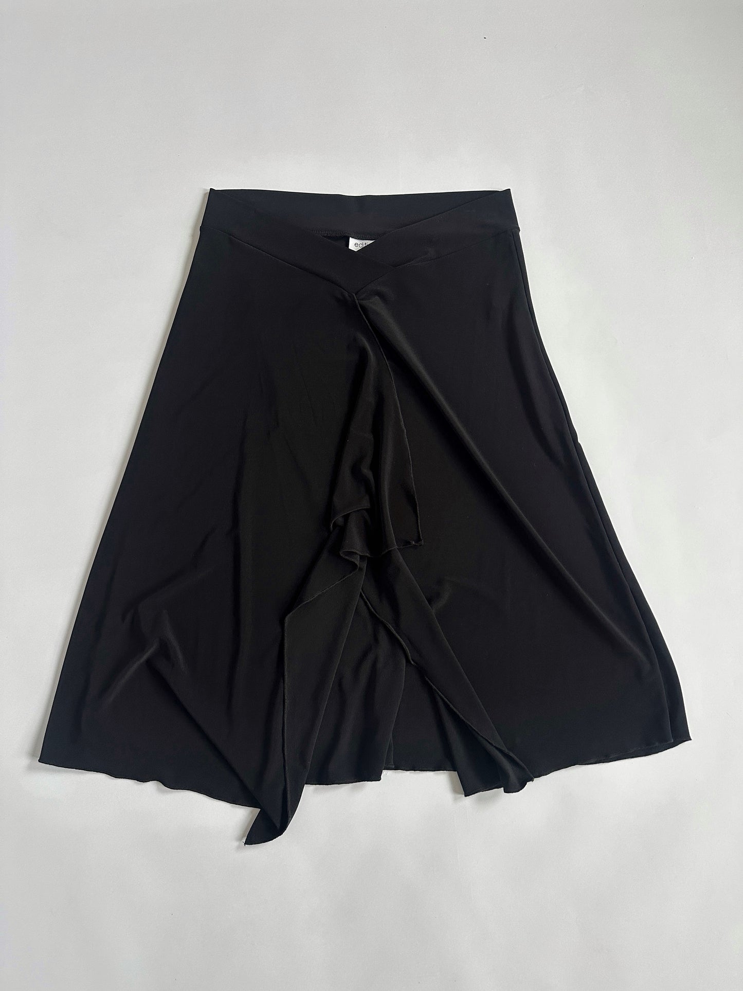 00s Low Rise Dipped Waist Slinky Skirt