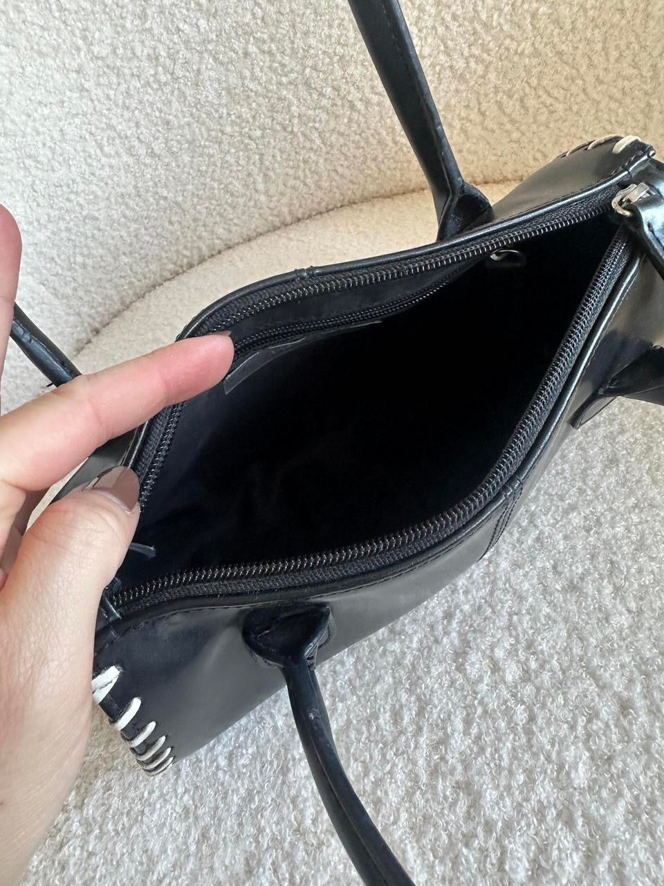 Y2K Overlock Stitch Shoulder Bag