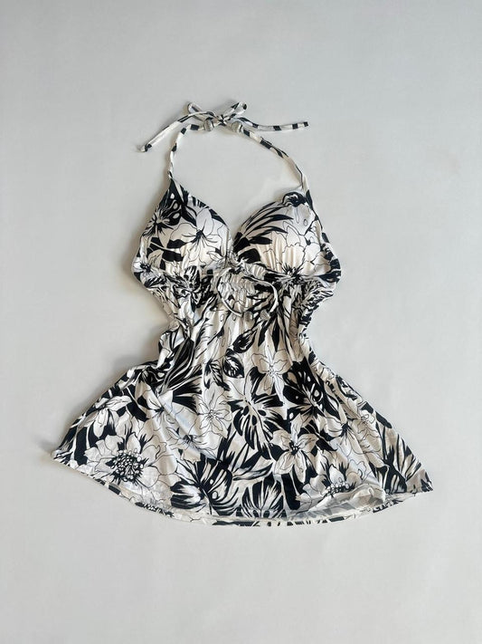 Y2K Floral Monochrome Halter Top